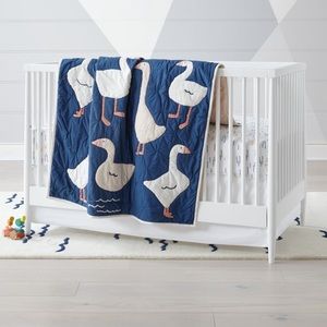 NWT Crate and Barrel Geese Galore Crib Quilt